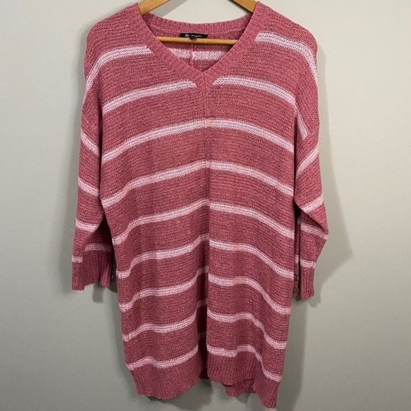 Lily Morgan Pink Striped Women's Oversized V-neck Tunic Sweater Size 1x - Picture 1 of 10